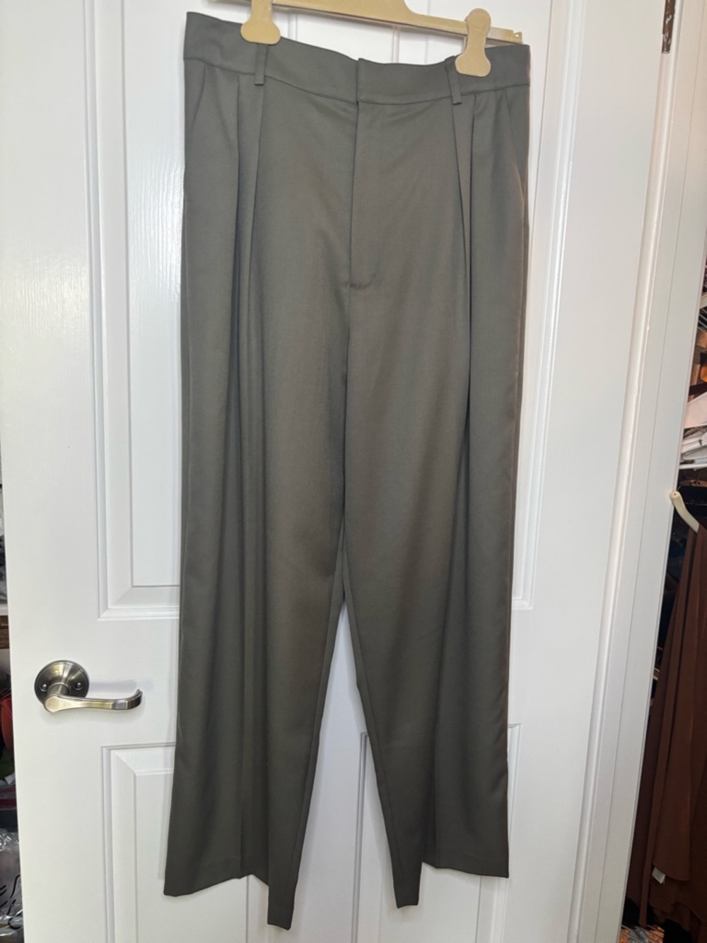 NWT KALLMEYER HOUGHTON Women’s Trousers in Sage Green Size 10